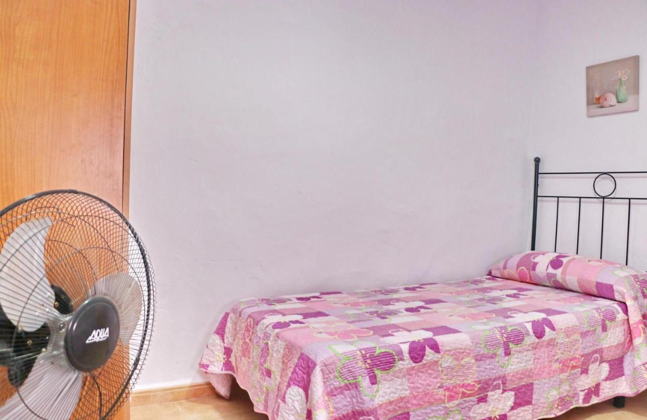 Apartamento Velarde โกนิล เด ลาฟรอนเตรา ภายนอก รูปภาพ