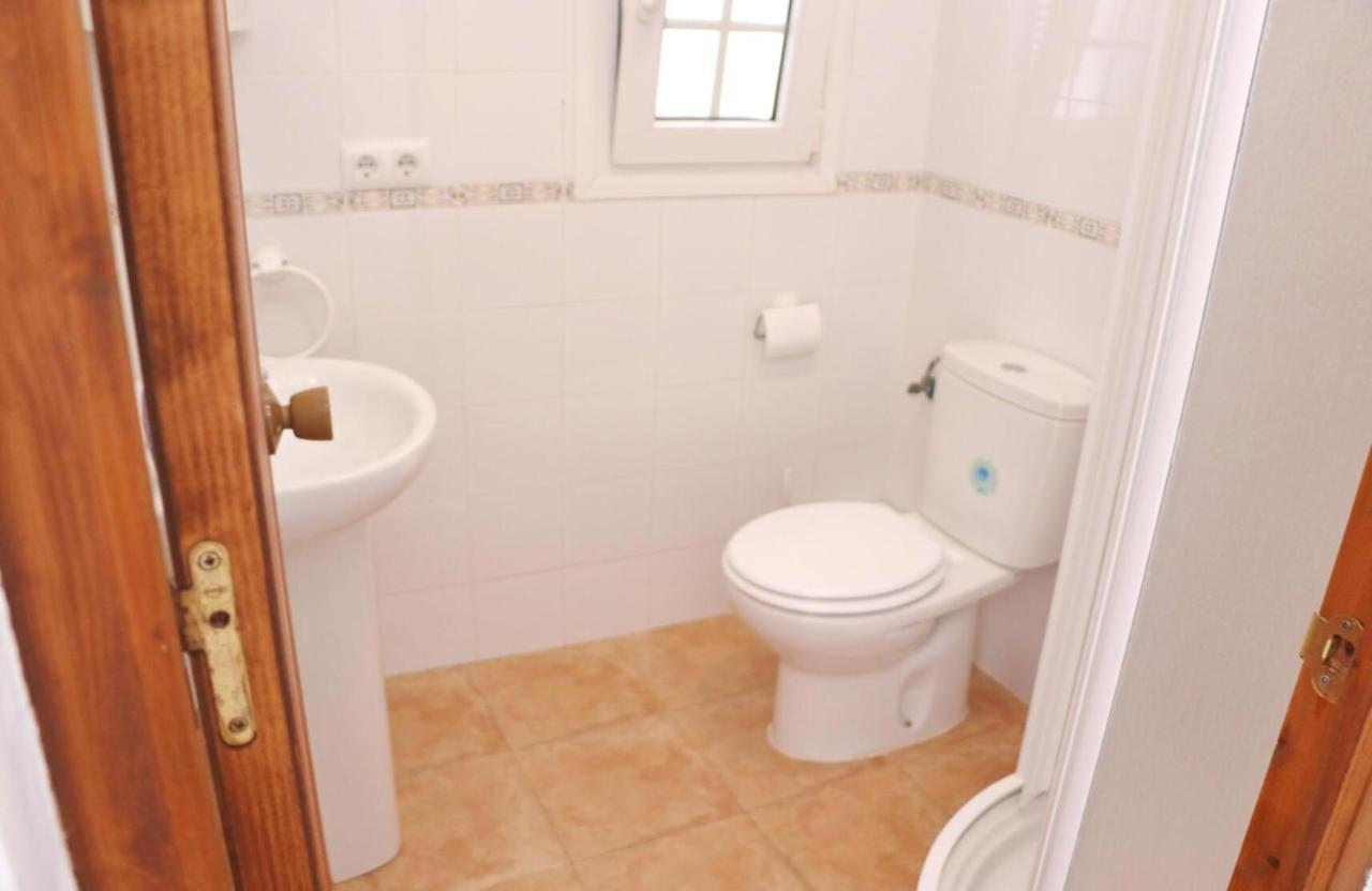 Apartamento Velarde โกนิล เด ลาฟรอนเตรา ภายนอก รูปภาพ