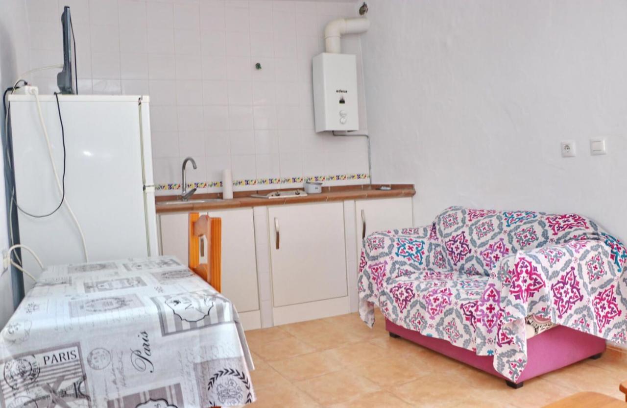 Apartamento Velarde โกนิล เด ลาฟรอนเตรา ภายนอก รูปภาพ