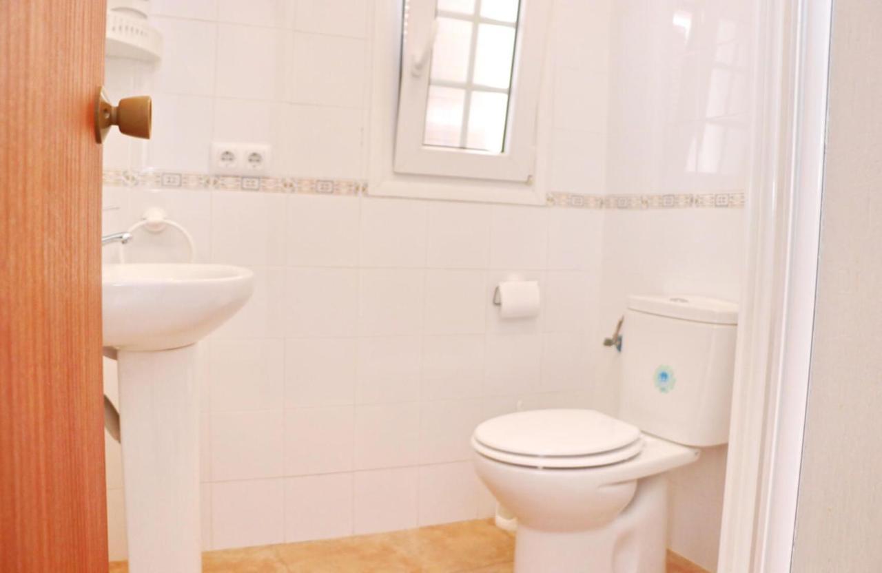 Apartamento Velarde โกนิล เด ลาฟรอนเตรา ภายนอก รูปภาพ